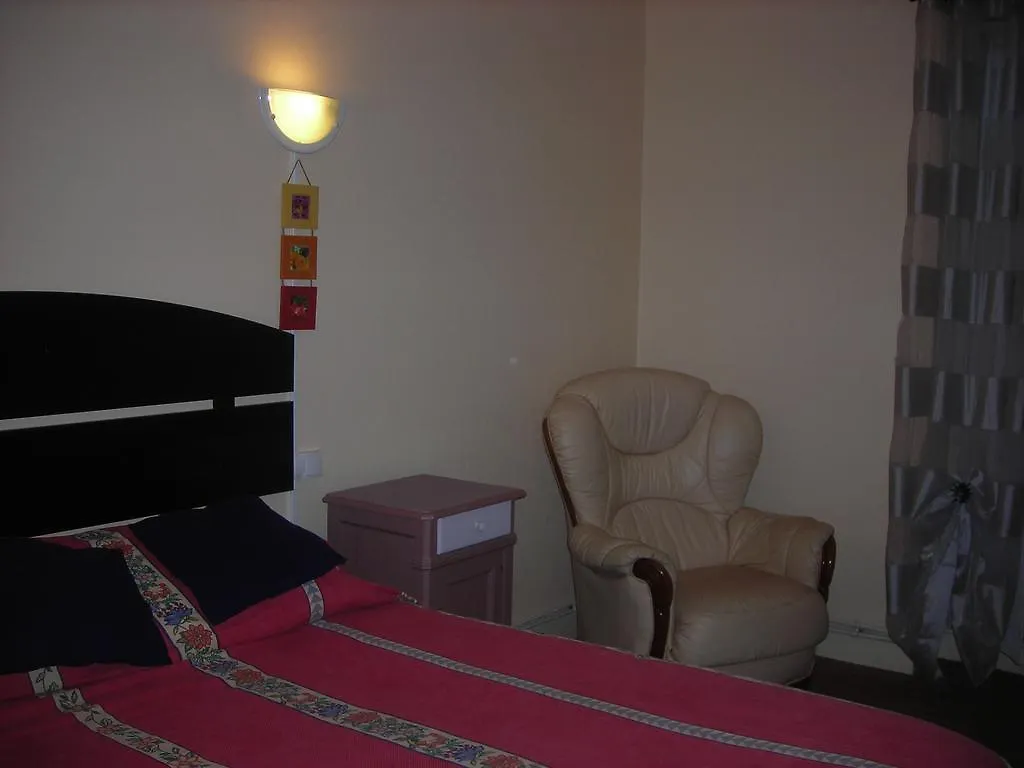 Chambres D'Hotes Et Gite Chastrusse Lanzac